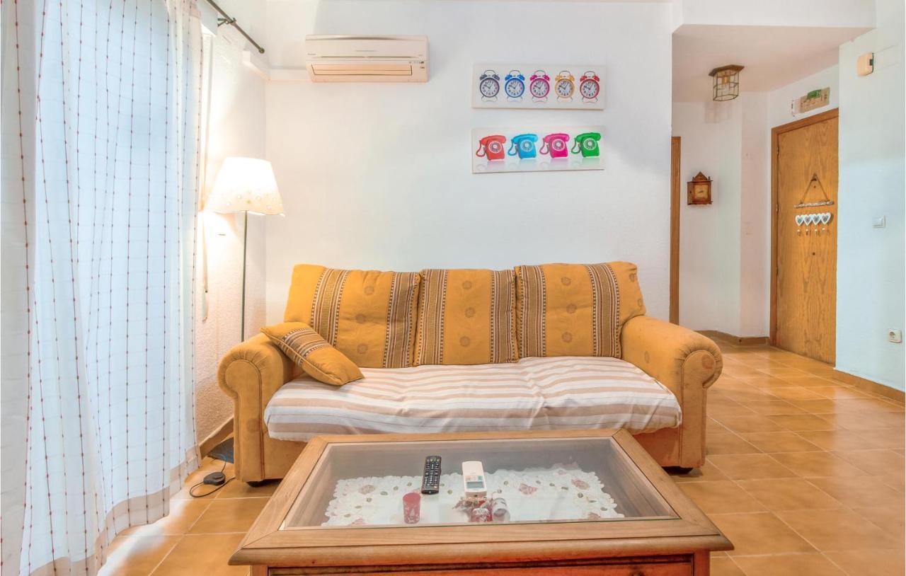 1 Bedroom Nice Apartment In Santa Pola Kültér fotó