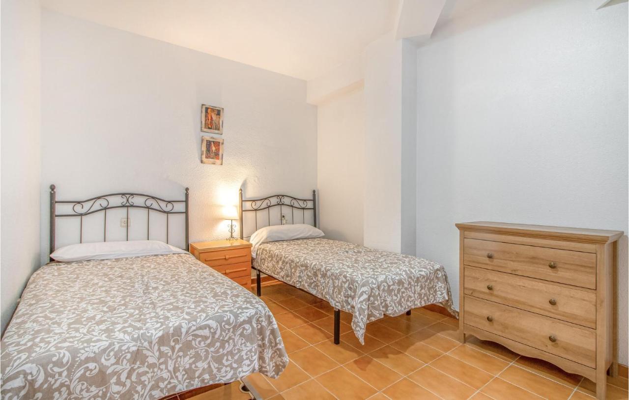1 Bedroom Nice Apartment In Santa Pola Kültér fotó
